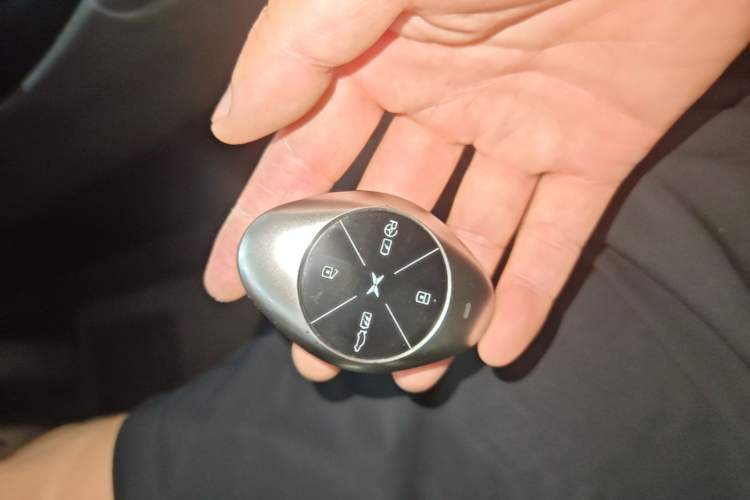 Used XPeng P7 2020 670N Vehicle Key