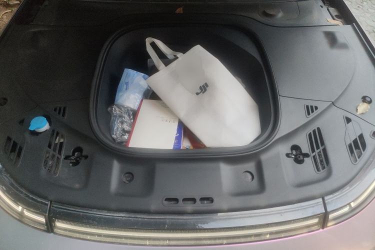 Used XPeng P7 2020 670E Engine Bay