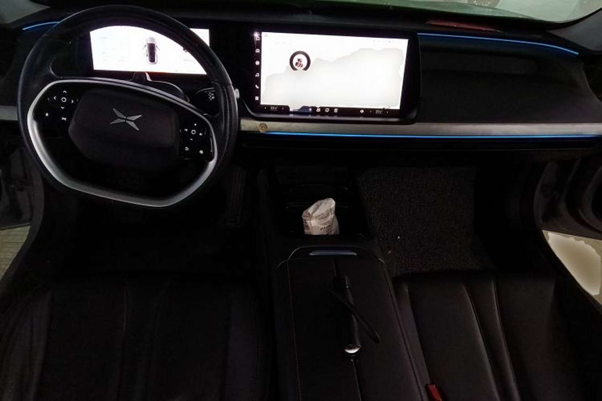 Used XPeng P7 2020 586N Center Console
