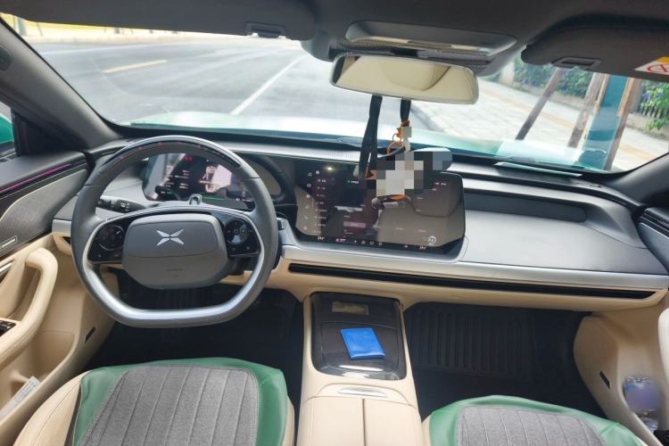 Used XPeng P7 2020 706G Center Console
