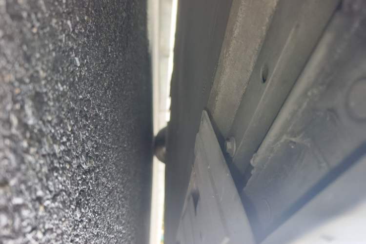 Used XPeng P7 2020 706G Chassis Front Left
