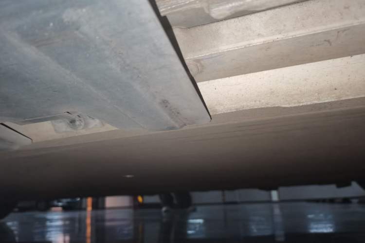 Used XPeng P7 2020 706G Chassis Rear Left