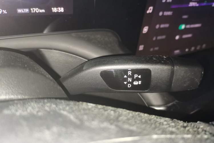 Used XPeng P7 2020 706G Gear Lever