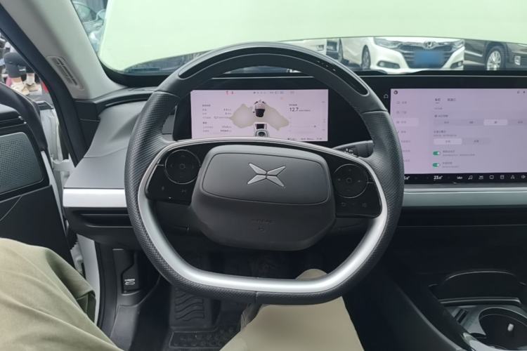 Used XPeng P7 2020 670E Steering Wheel