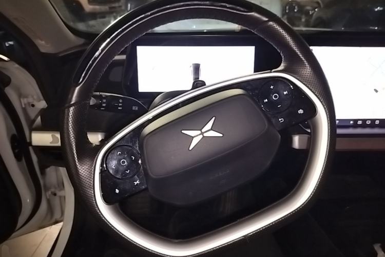 Used XPeng P7 2020 670N Steering Wheel