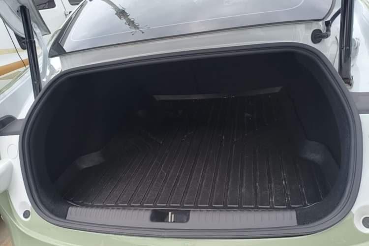 Used XPeng P7 2020 670E Trunk