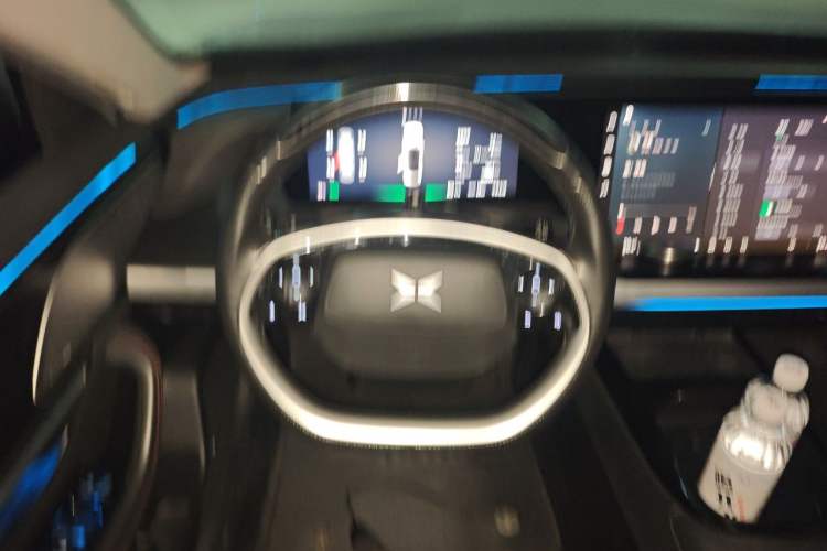 Used XPeng P7 2020 586N Steering Wheel