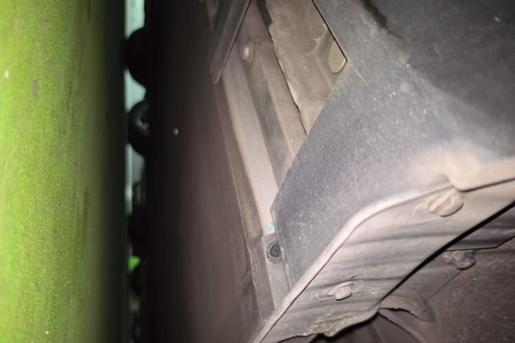 Used XPeng P7 2020 706G Chassis Rear Left