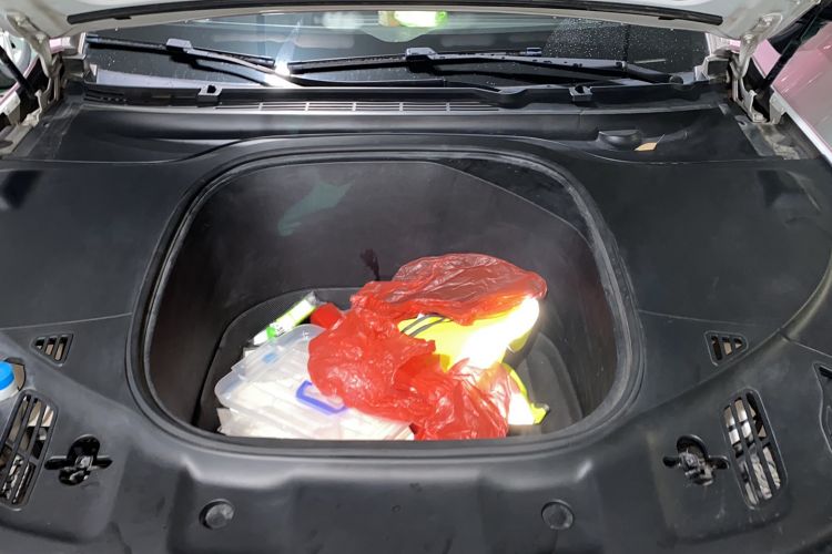 Used XPeng P7 2020 670N Engine Bay