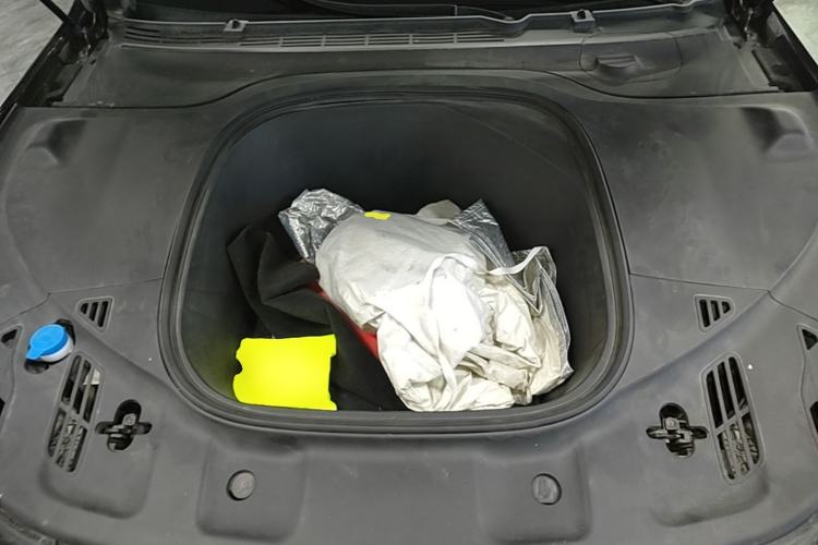 Used XPeng P7 2020 670N Engine Bay