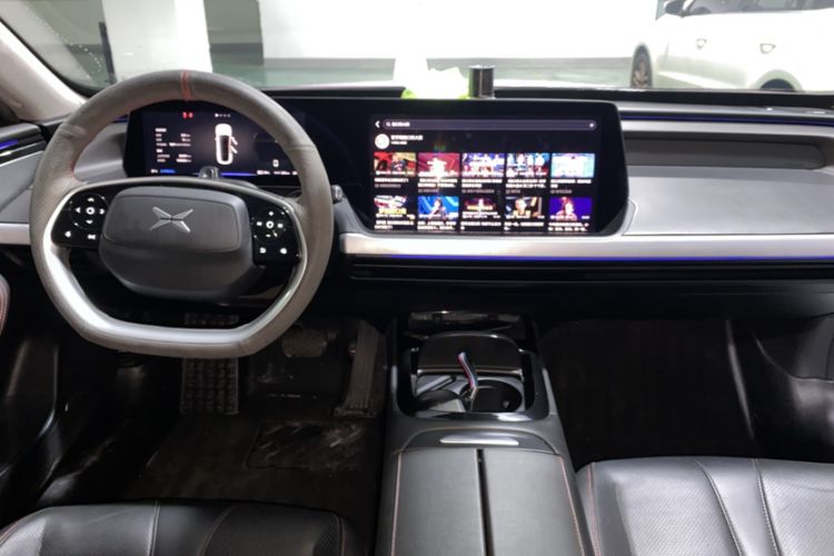 Used XPeng P7 2020 670N Interior 5