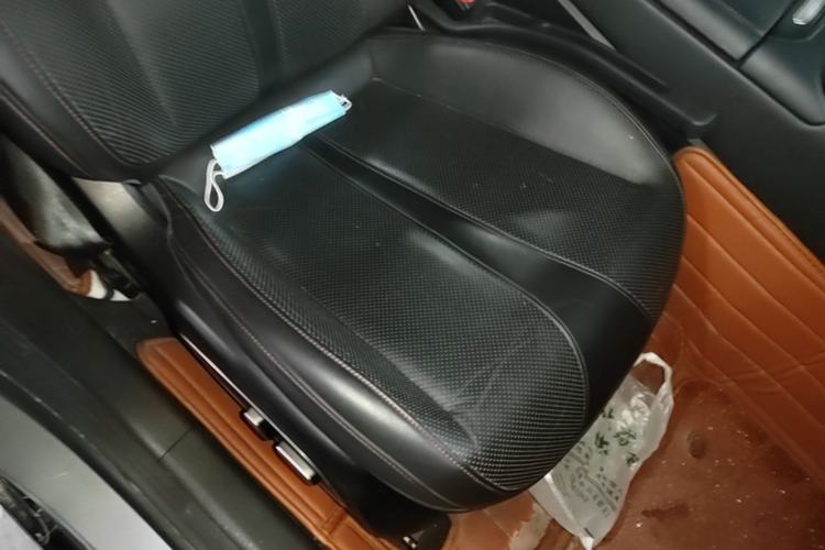 Used XPeng P7 2020 670N Right Front Seat