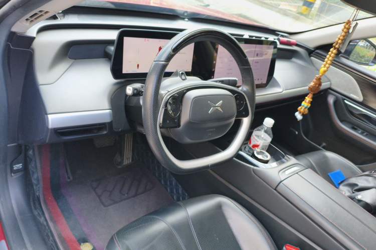 Used XPeng P7 2020 562E Performance Edition Center Console