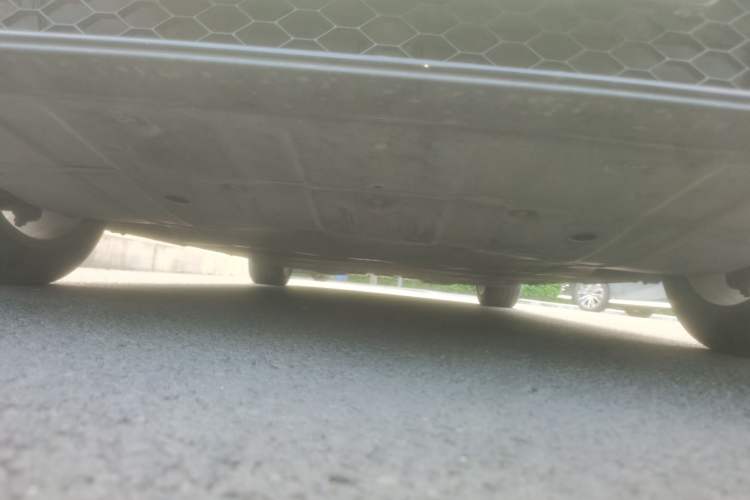 Used XPeng P7 2020 562E Performance Edition Chassis Front