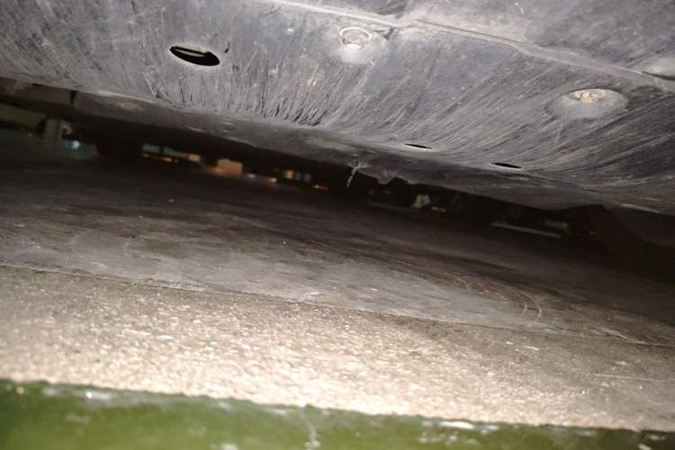 Used XPeng P7 2020 670E Chassis Front