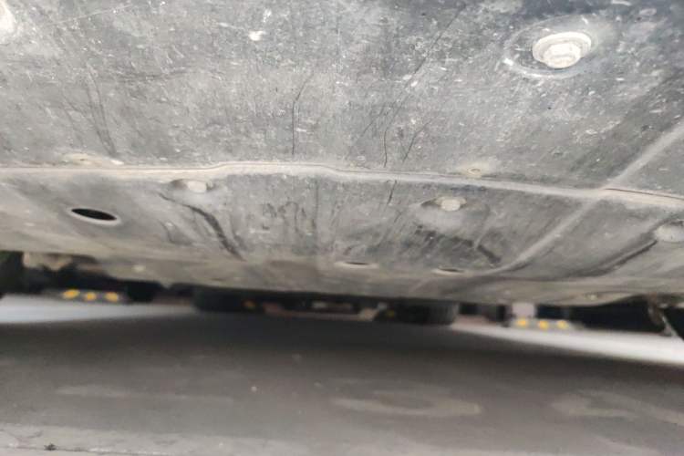 Used XPeng P7 2020 670E Chassis Front