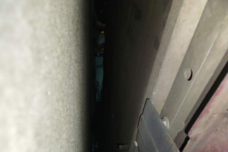 Used XPeng P7 2020 670N Chassis Front Left