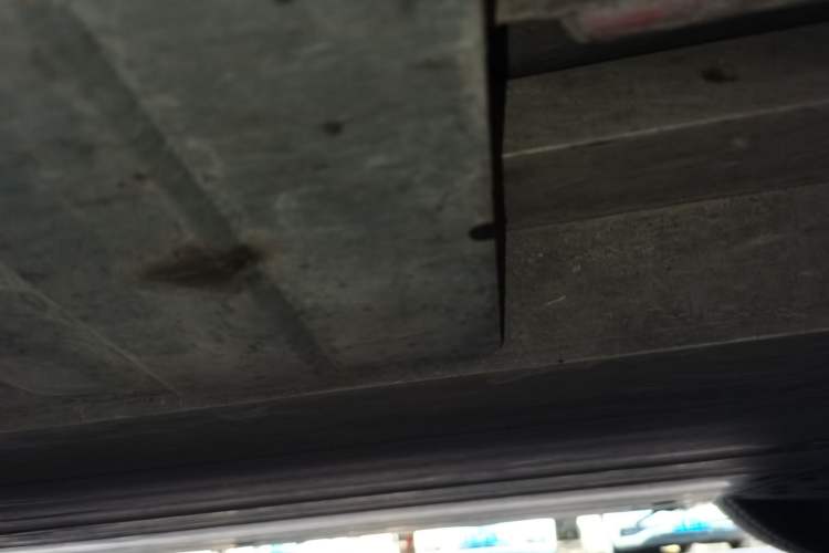Used XPeng P7 2020 586N Chassis Front Right