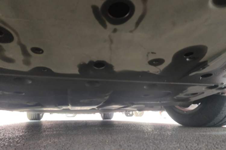 Used XPeng P7 2020 670E Chassis Rear