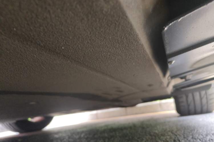 Used XPeng P7 2020 670E Chassis Rear Left