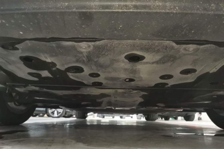 Used XPeng P7 2020 706G Chassis Rear