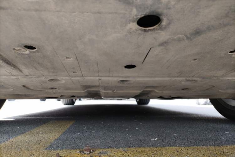 Used XPeng P7 2020 670E Chassis Rear