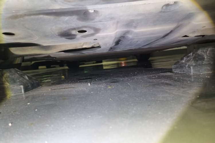 Used XPeng P7 2020 706G Chassis Rear