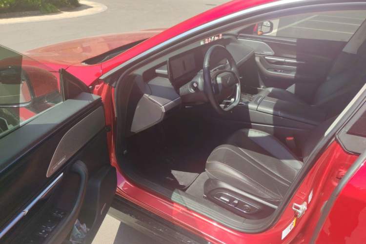 Used XPeng P7 2020 670N Driver Seat
