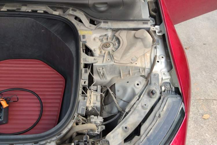 Used XPeng P7 2020 706G Engine Bay Left