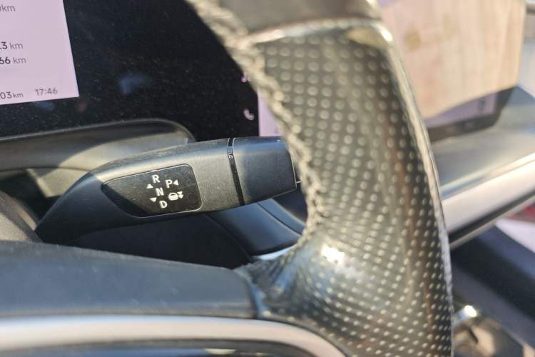 Used XPeng P7 2020 670N Gear Lever