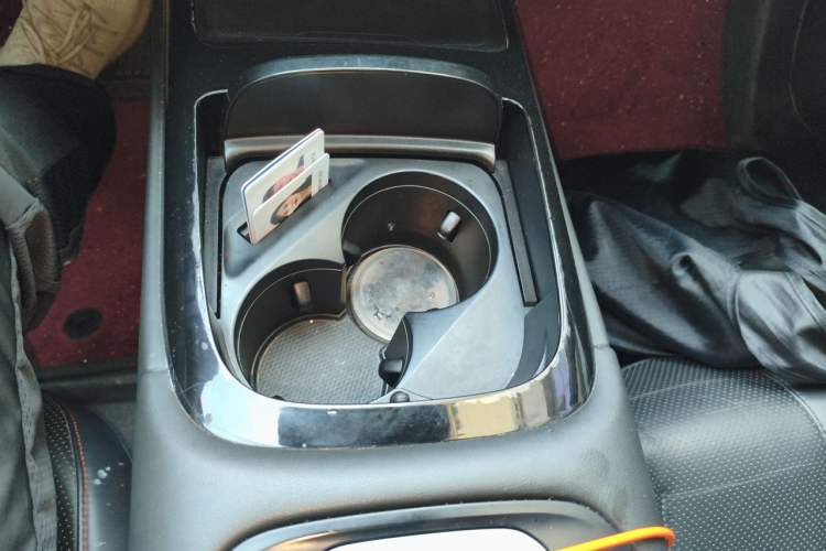 Used XPeng P7 2020 562E Performance Edition Gear Lever