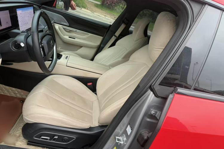 Used XPeng P7 2020 670N Interior 1