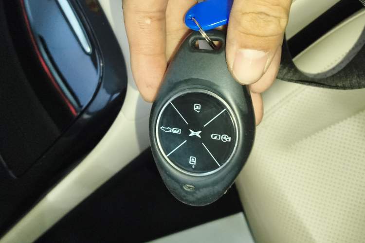 Used XPeng P7 2020 670N Interior 1