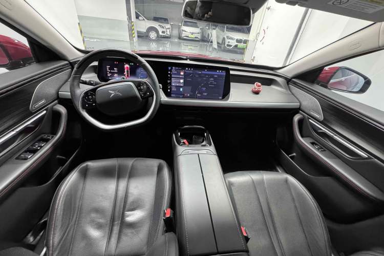 Used XPeng P7 2020 670N Interior 1