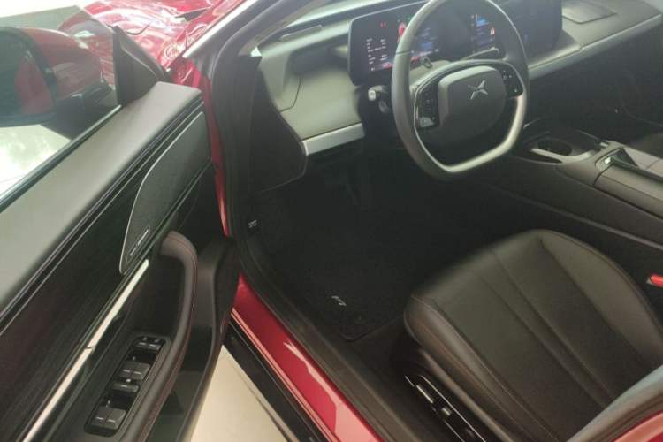 Used XPeng P7 2020 670N Interior 3