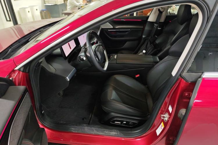 Used XPeng P7 2020 670N Interior 3