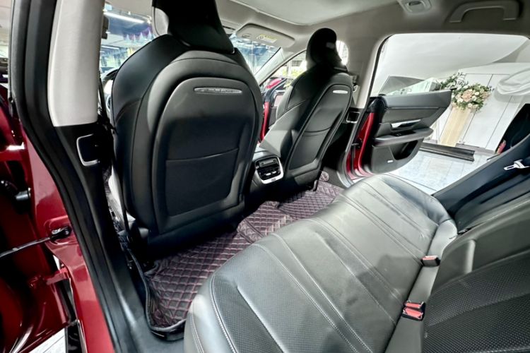 Used XPeng P7 2020 586N Interior 3