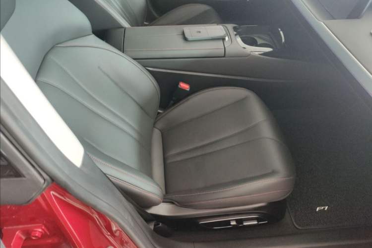 Used XPeng P7 2020 670N Interior 5