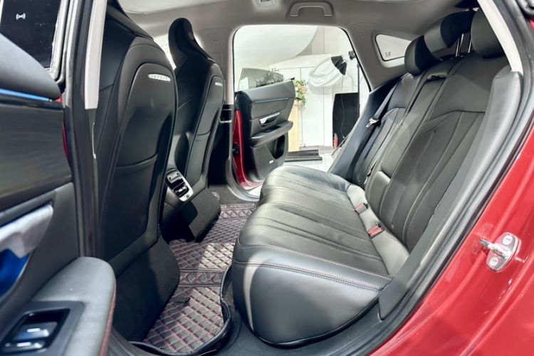 Used XPeng P7 2020 586N Interior 5