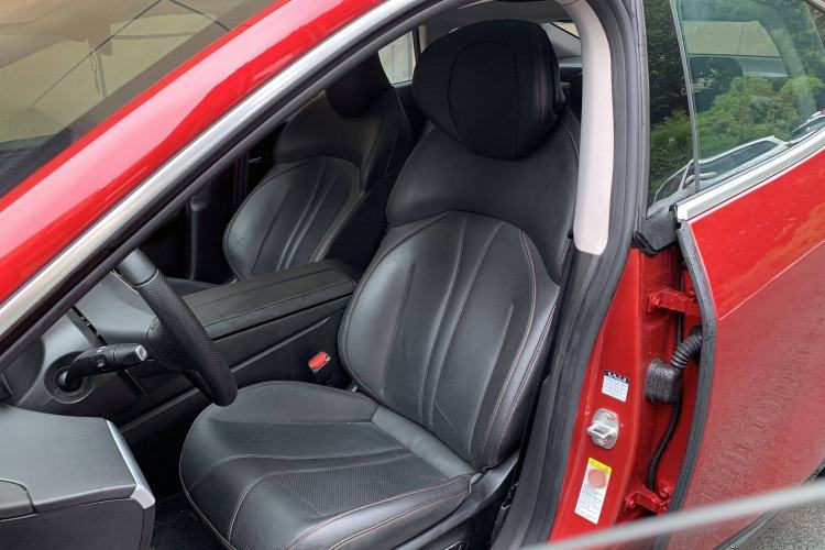 Used XPeng P7 2020 586E Interior 6