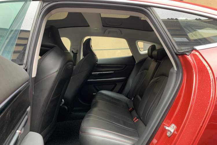 Used XPeng P7 2020 586E Interior 8