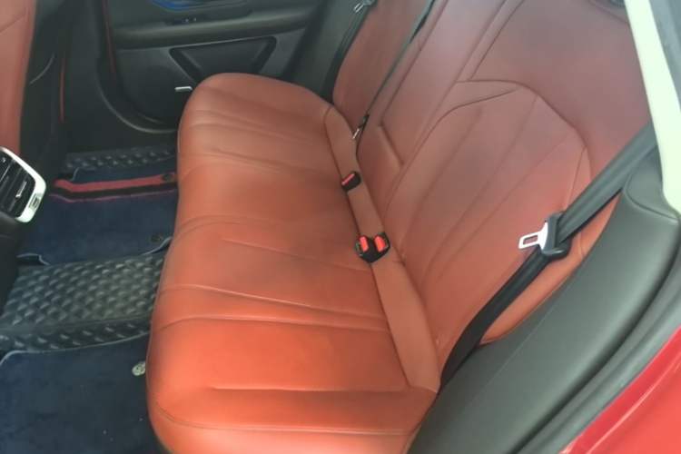 Used XPeng P7 2020 562E Performance Edition Left Rear Seat