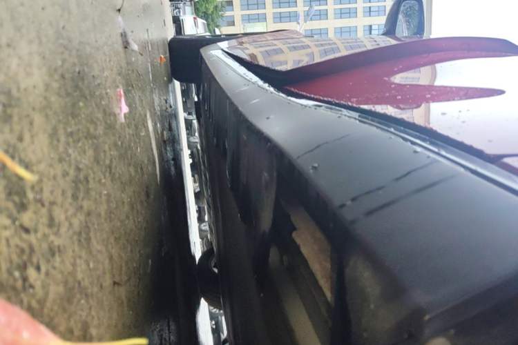 Used XPeng P7 2020 670N Left Side Sill