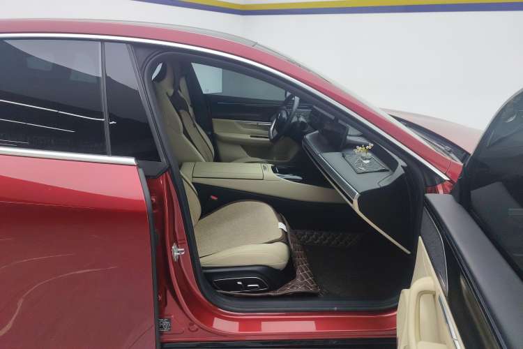 Used XPeng P7 2020 706G Right Front Seat