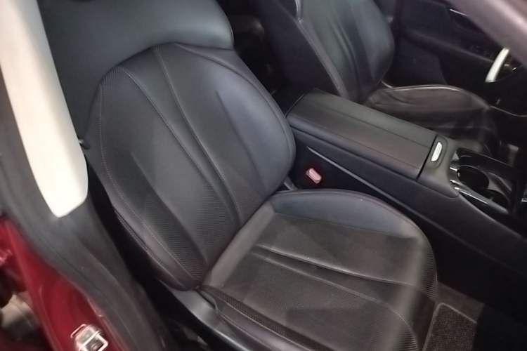 Used XPeng P7 2020 670N Right Front Seat