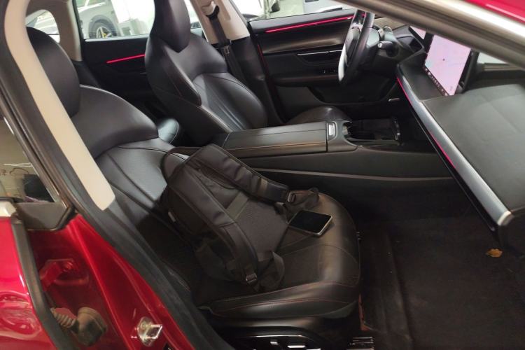 Used XPeng P7 2020 670N Right Front Seat