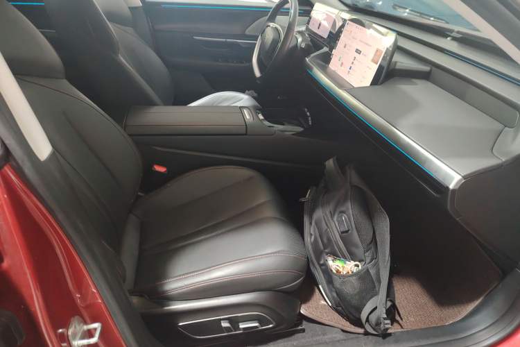 Used XPeng P7 2020 586N Right Front Seat
