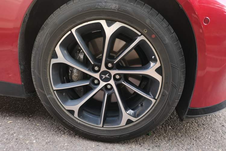 Used XPeng P7 2020 586N Right Front Wheel Hub