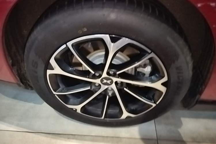 Used XPeng P7 2020 670N Right Rear Wheel Hub