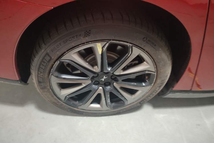 Used XPeng P7 2020 586N Right Rear Wheel Hub